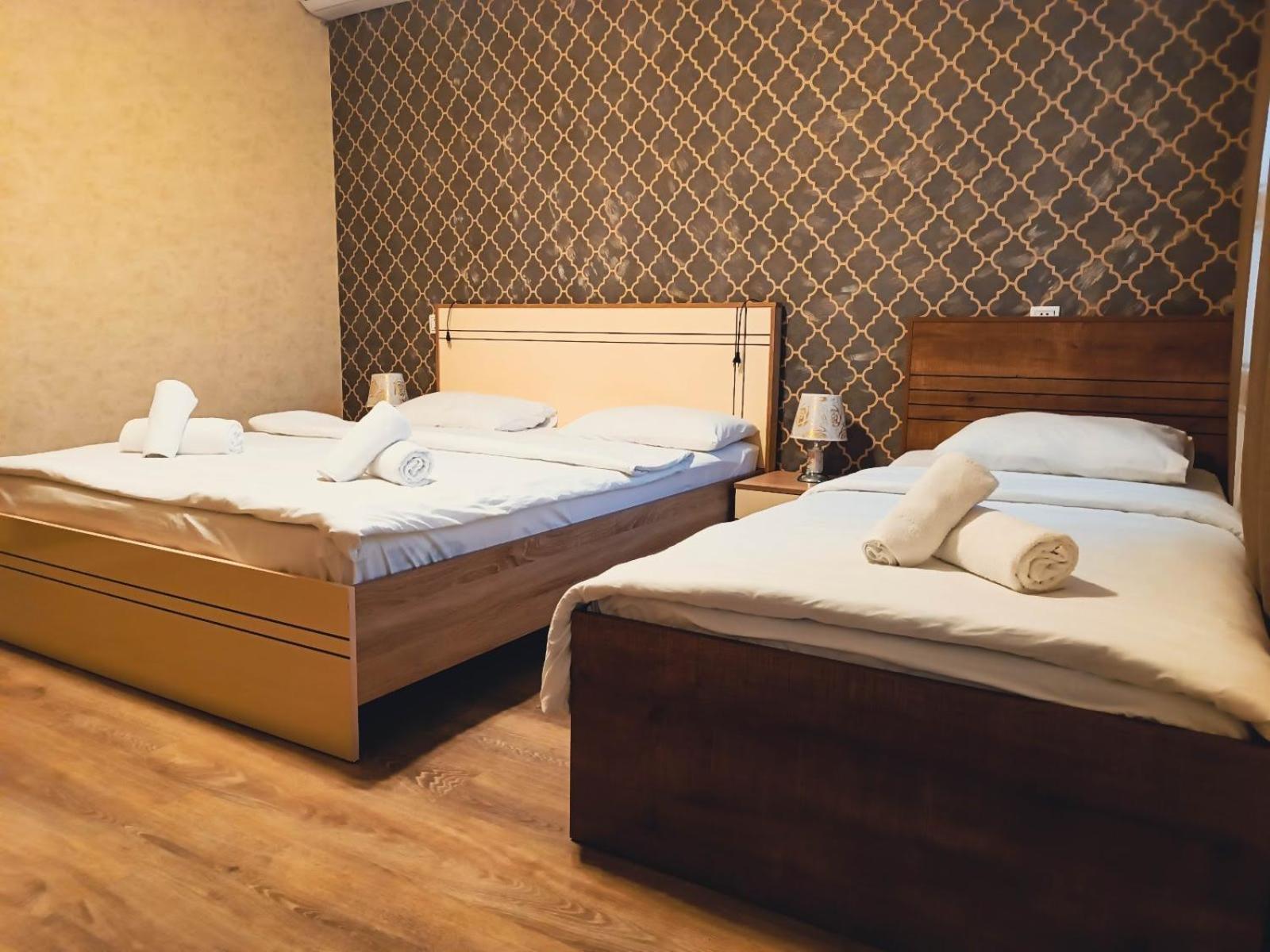 Tulpan Hotel Şǝki Eksteriør bilde